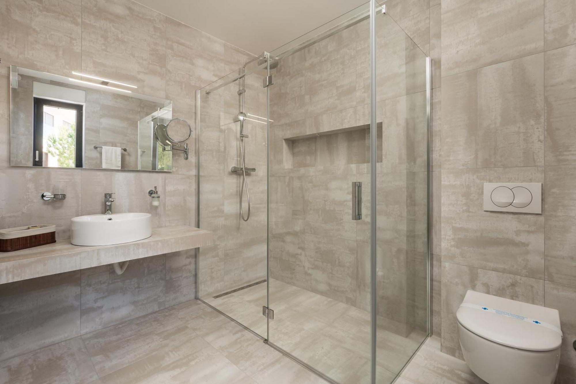 Apartment Hadrie Luxury And Rova Ed Vantacici
