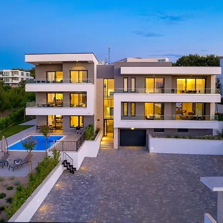 Hadrie Luxury Resort And Villas Rova Ed Vantacici Exterior photo