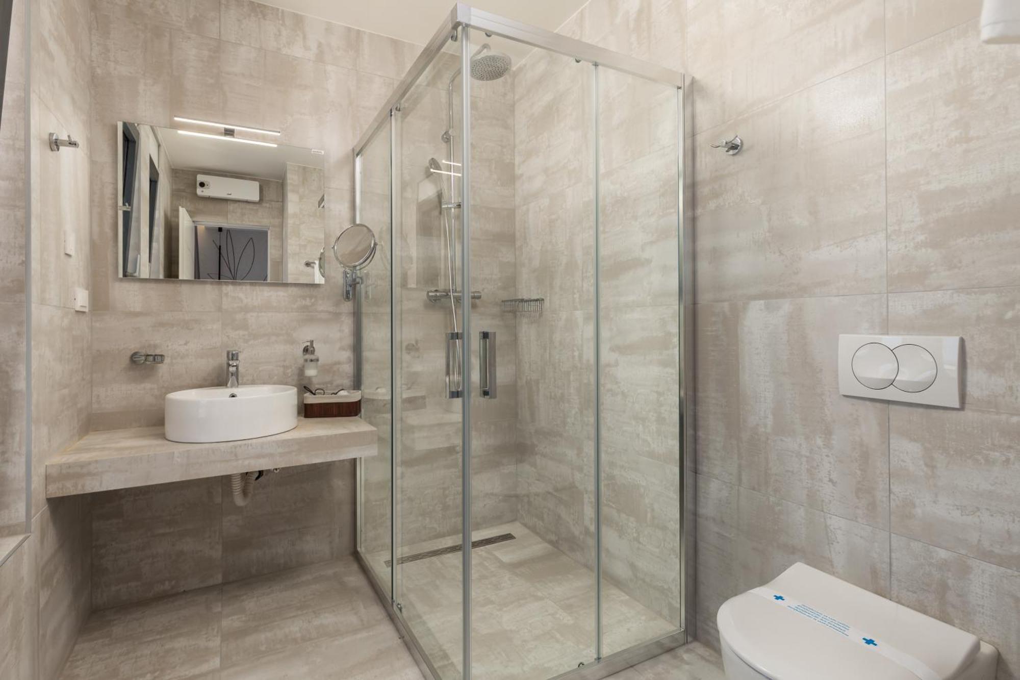 Hadrie Luxury And Rova Ed Lägenhet Vantacici